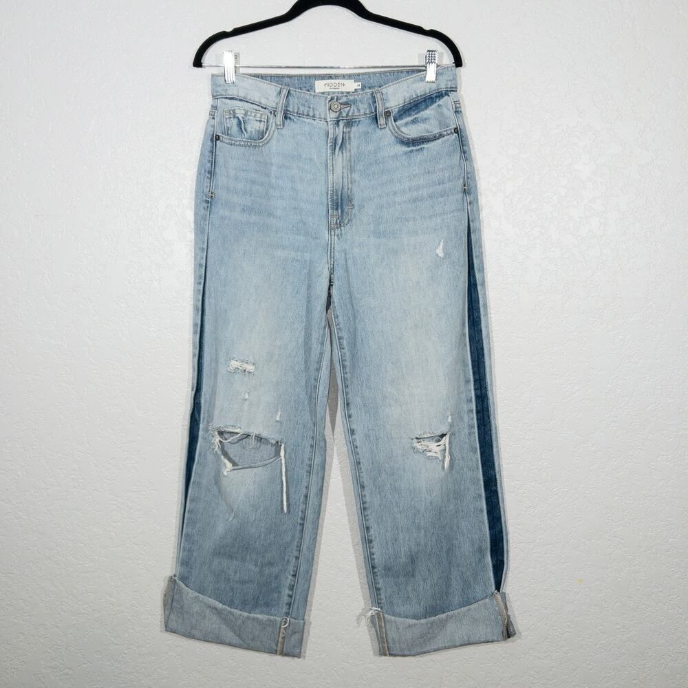 Hidden Los Angeles Light Blue Wash Distressed Mom Jeans Size 28‎